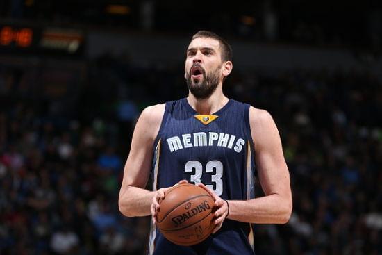 科莫5-1大胜都灵，阿达伊梅开二度，巴图里纳破门