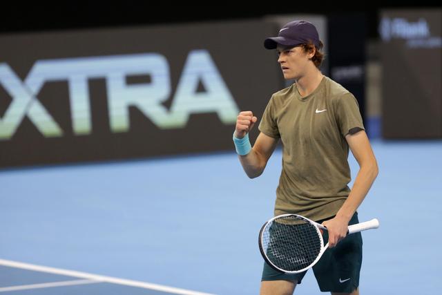 追梦谈和鹈鹕球迷吵架：你不能一直叫我一个女人的名字