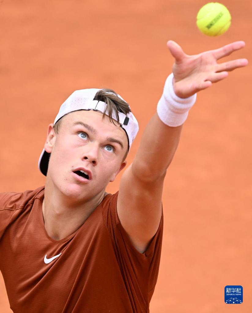 魂牵梦萦 魂牵梦萦