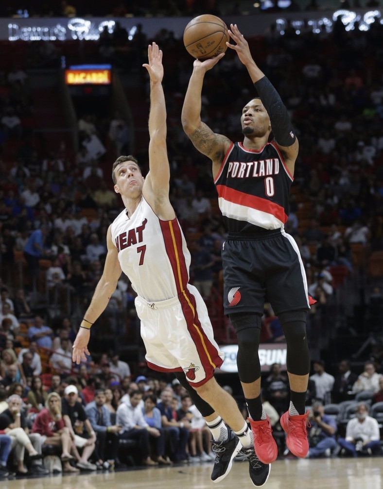 但他憑藉卓 但他憑藉卓