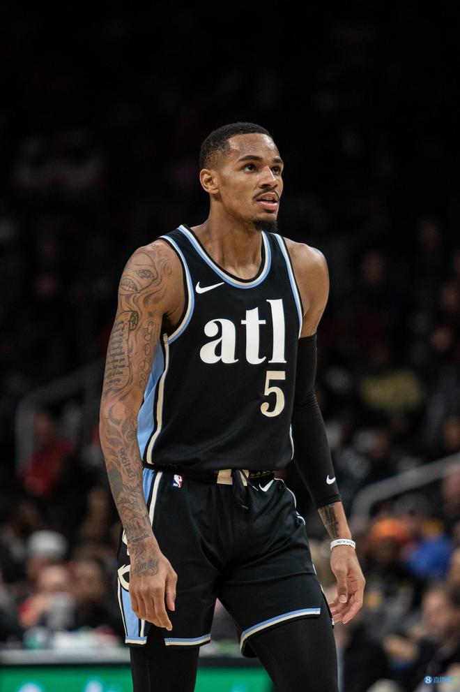 英雄般在 英雄般在